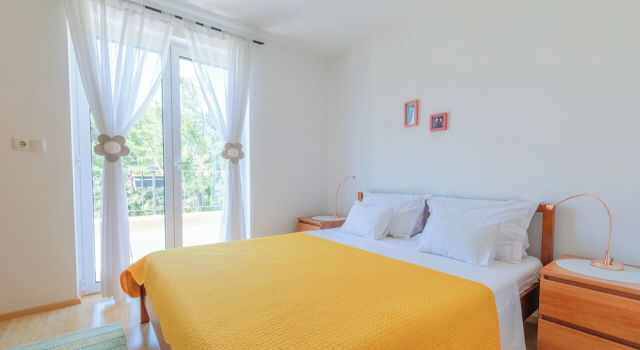 Апартаменты с балконом Apartments Seric