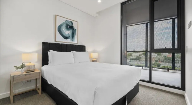 Chic 1-bed Escape in Fremantle With Parking, Book Apartment Perth CBD Perth
