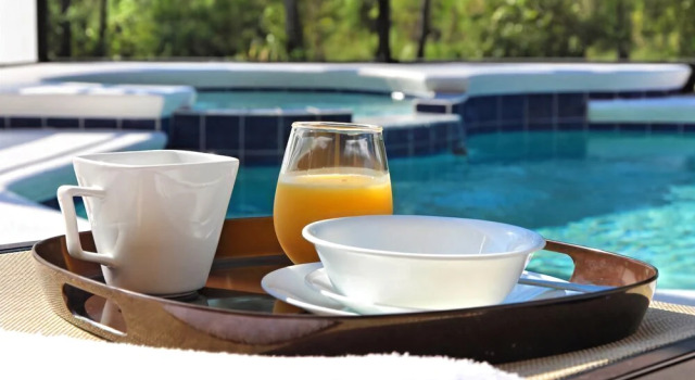 Fabulous 5 bed Villa With South Facing Pool and spa