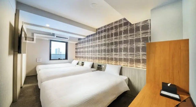 Трёхместный номер Standard KOKO HOTEL Osaka Namba Sennichimae