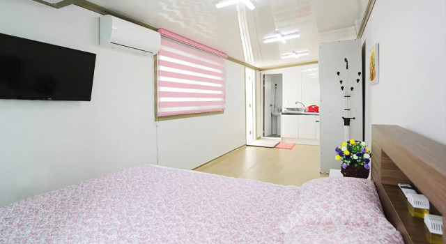 Anmyeondo Beach White House Pension, Prenota Hotel Hotel a Chungcheongnam-Do con piscina, Piscina