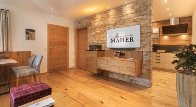 Landhaus Mader Hintertux, Забронировать Дом для отпуска Тукс Хинтертукс, рядом с Глечербус 1
