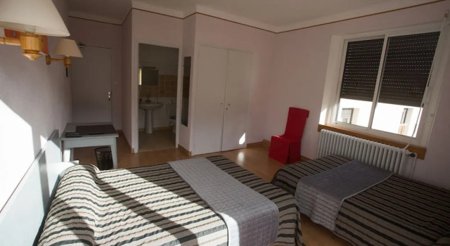 Семейный номер Standard Hotel Bayle