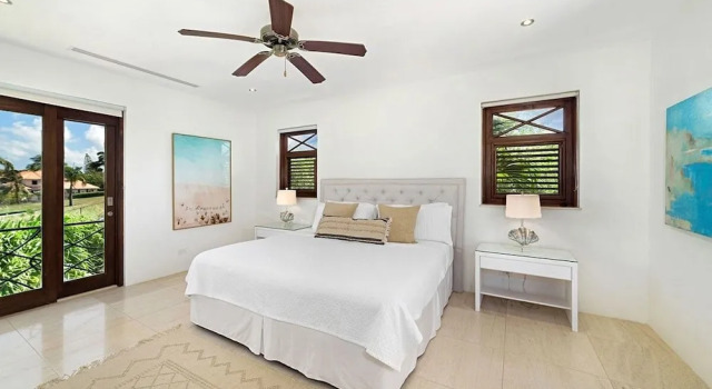 Infinity House by Blue Sky Luxury, Book Villa 3-stjernede hoteller i Saint James, 3*