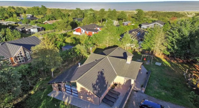 "Ehlin" - 150m from the sea in NE Jutland, Rezervovat Hotel Saeby 