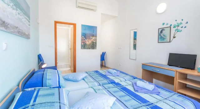 Студия Apartments and Rooms Ivanović