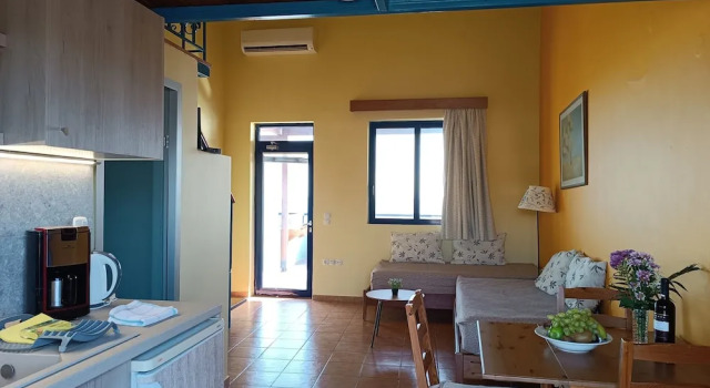 Люкс Paraktio Beach Apartments