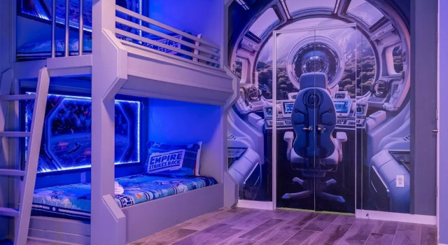 Коттедж Stunning 15 Suites Close to Disney
