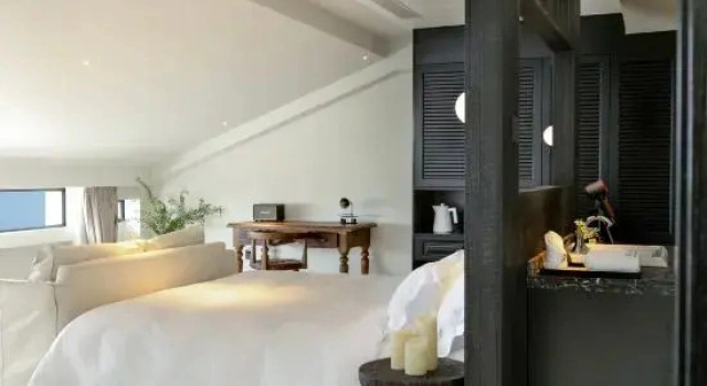 Люкс с видом на воду Dali Fengdu Beach Scenic Vacation Homestay