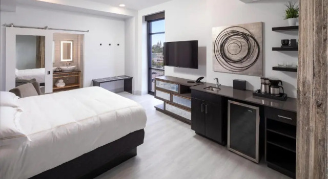 Номер Deluxe Hotel On Phillips