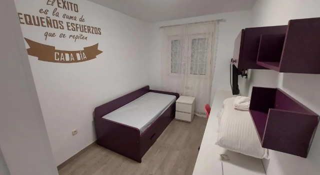 Piso De 3 Habitaciones Para Alquiler Vacacional, Rezerwuj Hotel Melilla Hiszpania
