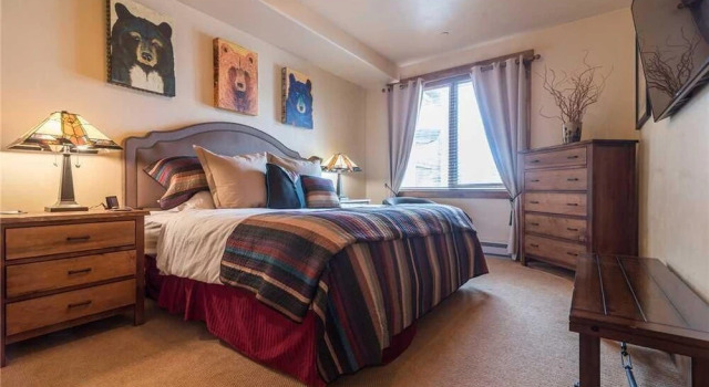 3110 Champagne Lodge, Trappeur's Crossing Apartment 3, Забронировать Апартаменты/квартира Стимбот-Спрингс Колорадо, рядом с Christie Peak Express
