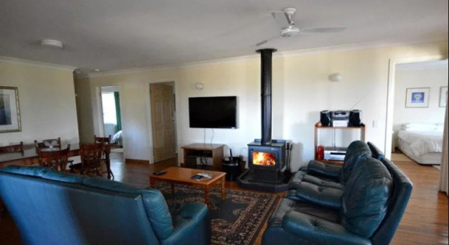 Sancerre Estate, Book Hotel Ballandean Queensland