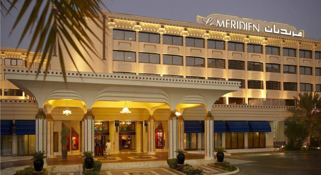Курортный отель Le Meridien Abu Dhabi Hotel