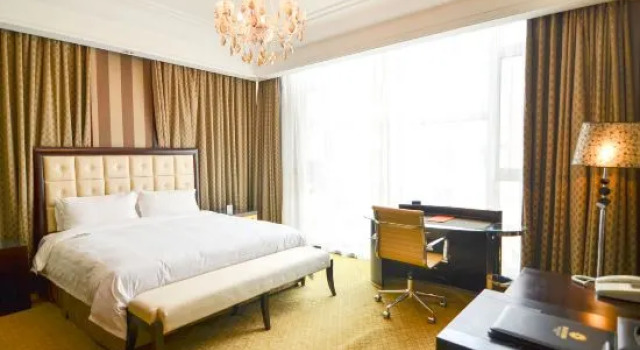 Люкс Dalian Huigu Sunshine Hotel
