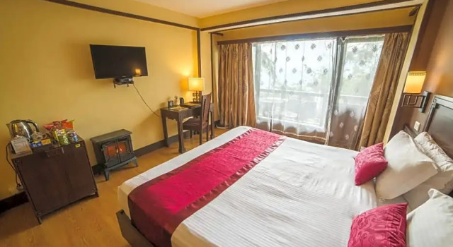 Номер Deluxe Denzong Regency- Luxury Mountain Retreat Spa & Casino