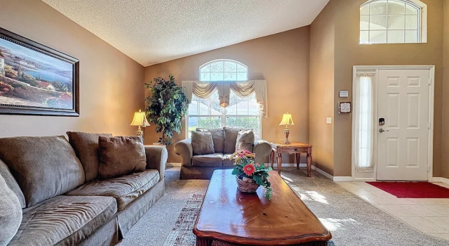 4 Bed in Emerald Island Resort Mins to Disney