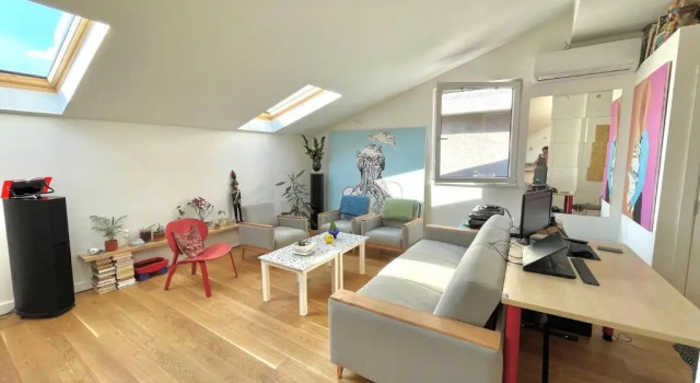 Open-space LOFT
