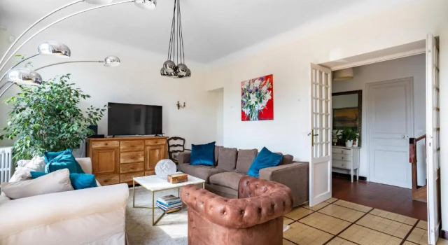 Manor house 5 bedroom just by the beach - Dodo et Tartine, Rezerwuj Hotel Hotele w Tulon z basenem, Basen
