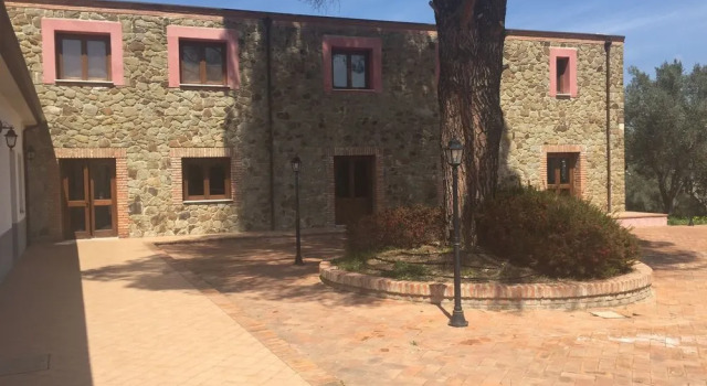 Villa Rantù, Забронировать Вилла Сан-Марко-д'Алунцио Горы Неброди