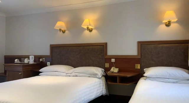 Семейный номер Standard Littlebury Hotel