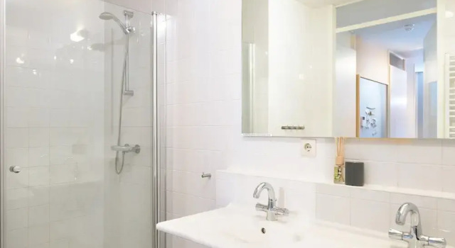 Апартаменты Classic Two Room Apartment Overlooking the Harbor