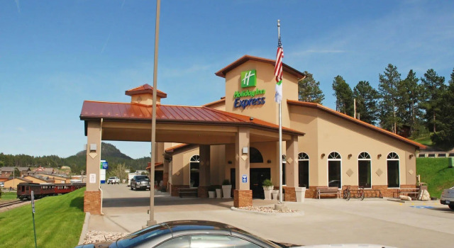 AmericInn by Wyndham Hill City Mt Rushmore, Забронировать Отель Хилл-Сити Wind Cave National Park