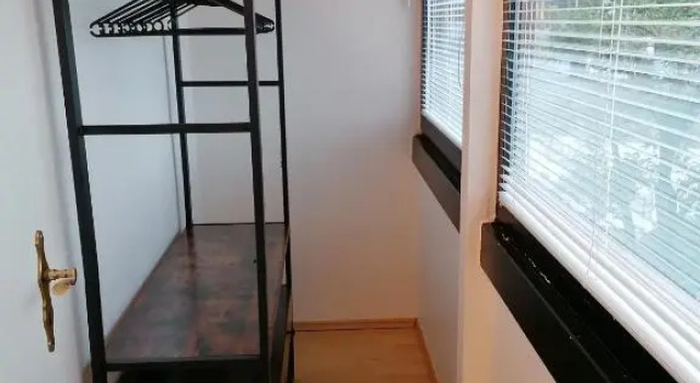 1 Person - Single - Appartement -Zentral gelegen in Leverkusen Wiesdorf - Friedrich Ebert Platz 5a , 4te Etage mit Aufzug-und mit Balkon, Book Apartment Leverkusen North Rhine-Westphalia