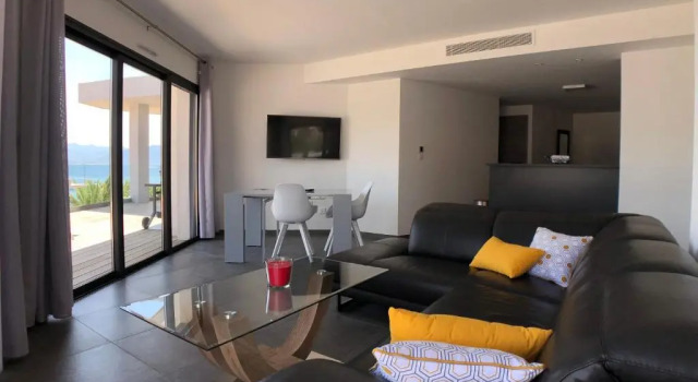 Residence Capriona, Varaa Hotelli Serra-di-Ferro 