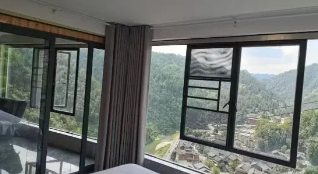 Leishan Langde Hongde View B&B, Prenota Bed & breakfast Qiandongnan Cina