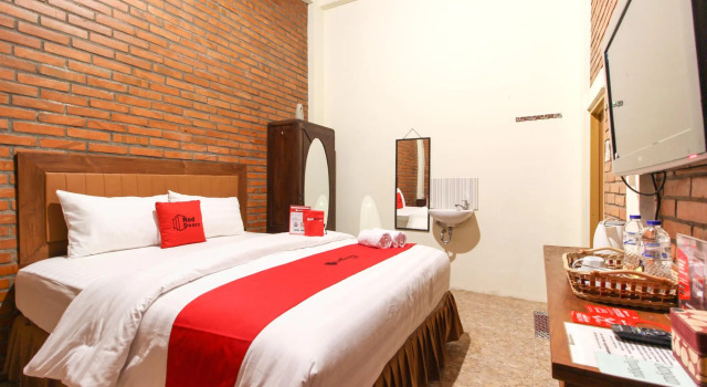RedDoorz near AMIKOM Yogyakarta 2, Rezervovat Hotel 3hvězdičkové hotely v Yogyakarta Province, 3*