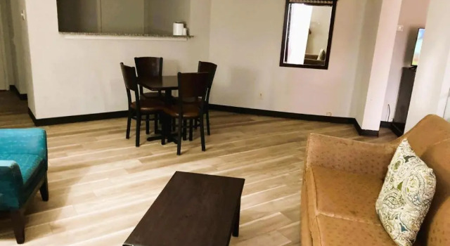 Люкс Quality Inn & Suites Nacogdoches