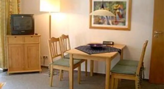Haus Brandenburg - Apt. 05, Забронировать Апартаменты/квартира Апартаменты Остзеебад-Гёрен, Апартаменты/квартира