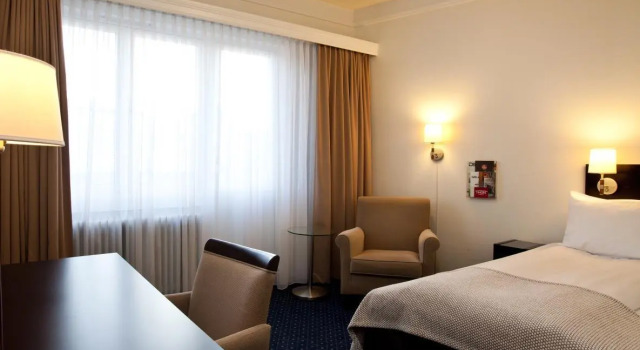 Одноместный номер Standard Thon Hotel Slottsparken