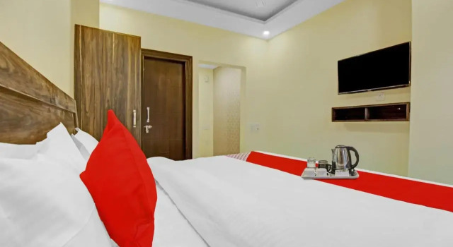 OYO Flagship 70251 Hotel Starwood, Забронировать Отель Отели Джамму 4 звезды, 4*