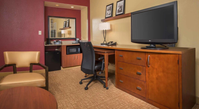 Courtyard by Marriott Annapolis, Брондау Қонақ үй Аннаполис Мэриленд