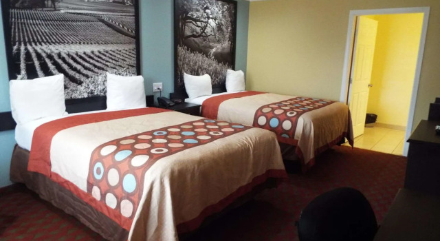 Inn at King City