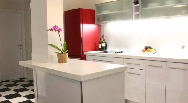 Zamenhoff-Dizengoff Apartments, Забронировать Апартаменты/квартира Тель-Авив Тель-Авивский округ, рядом с Площадь Рабина