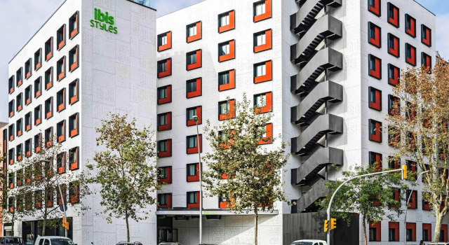 Отель ibis Styles Barcelona City Bogatell