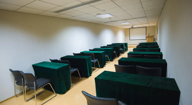 Ji Hotel Kaifeng Jinming Plaza, Rezervovat Hotel Kchaj-feng Henan