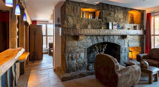 Lagrange Vacances Les Chalets de lAdet, Забронировать Шале Сен-Лари-Сулан Saint-Lary-Soulan Ski Resort