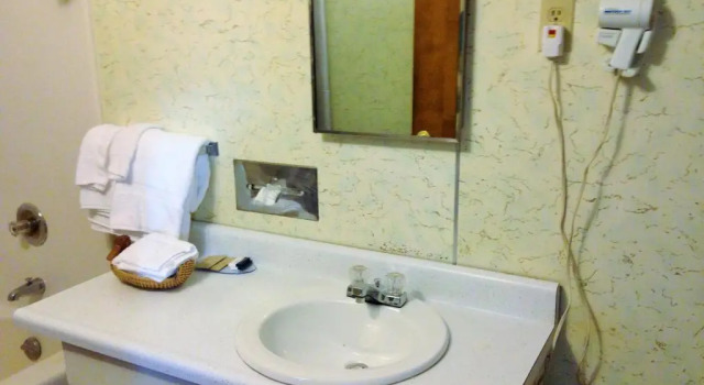 Номер Standard Traveler's Inn Motel