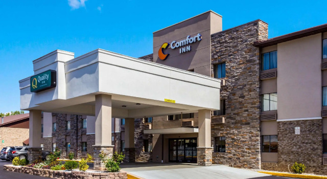 Четырёхместный номер Standard Quality Inn Charleston South