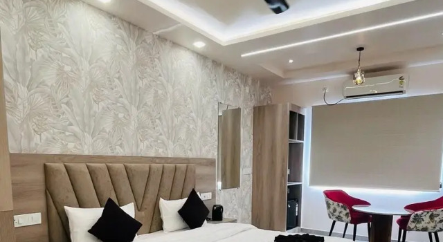 Номер Executive Aaditri Inn