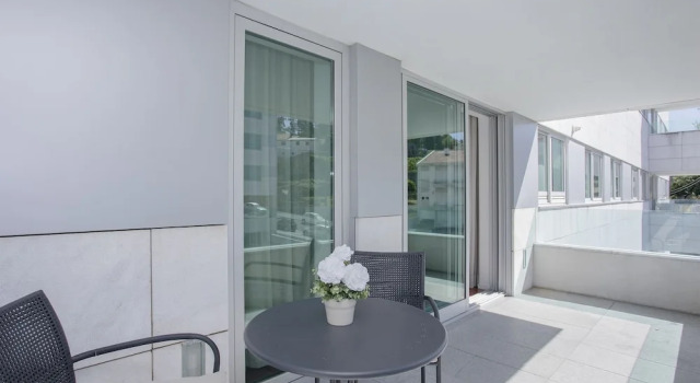 Апартаменты Deluxe Liiiving in Porto - Balcony Dragão View