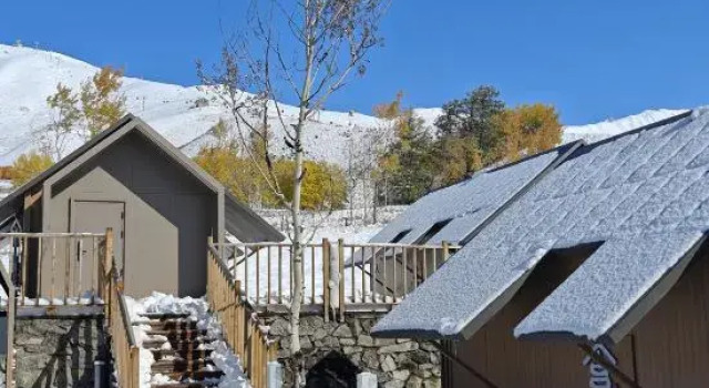 Altay Burqin Hemu Sanbaisuo Homestay (Hemu)
