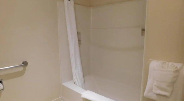 Номер Standard Pacific Gardens Inn