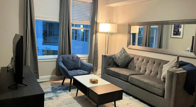 The Elvis Presley Urban Luxury Apts Austin