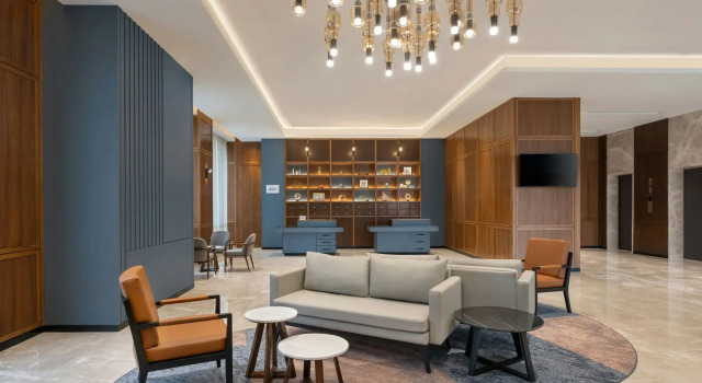 Four Points by Sheraton Chennai, Velachery, Забронировать Отель Отели штата Тамилнада с бассейном, Бассейн