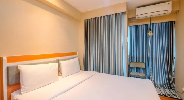 Comfort And Cozy Living Studio Room At Tifolia Apartment, Prenota Appartamento Cempaka Putih 